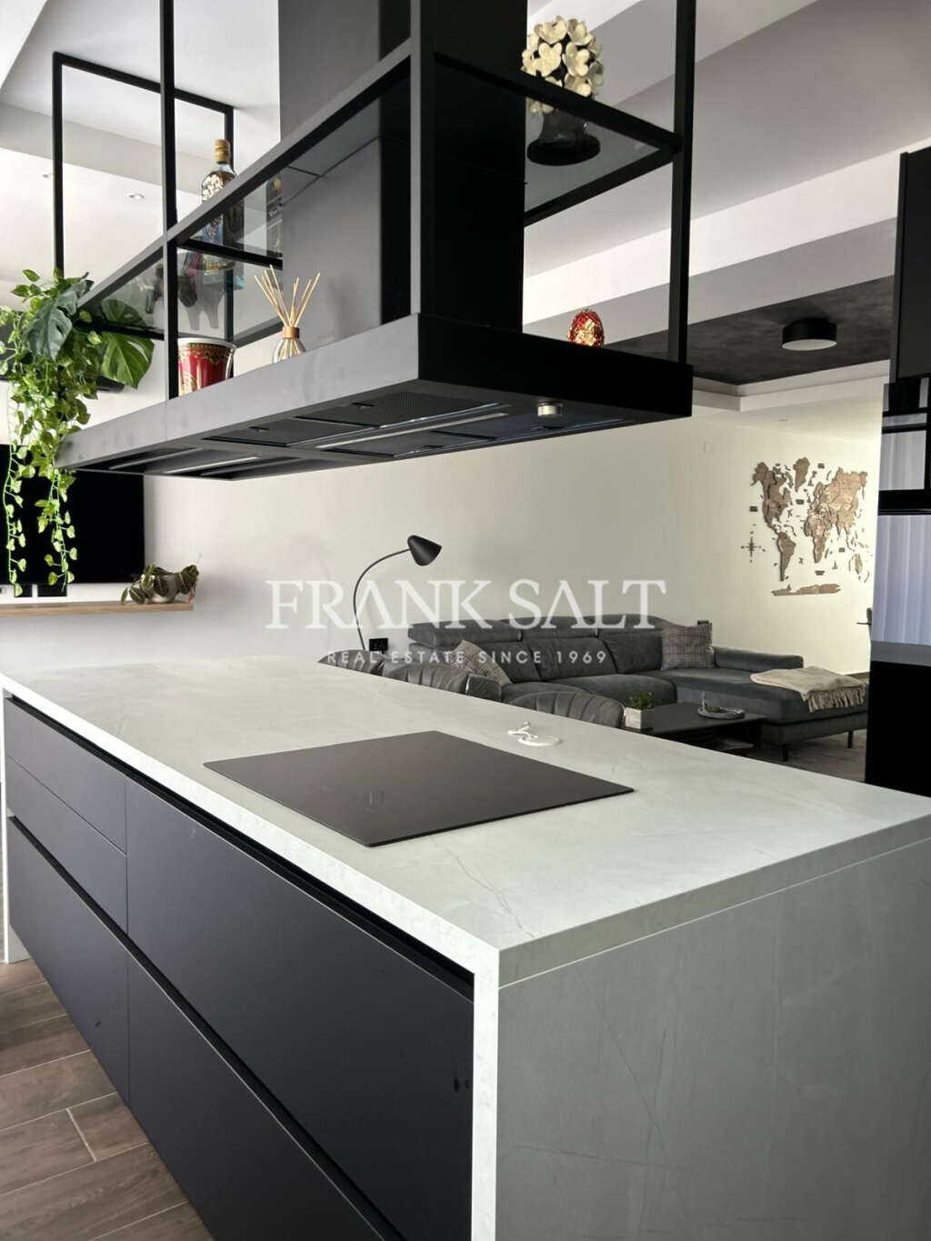 Attard, 3 Bedrooms Bedrooms, ,2 BathroomsBathrooms,For Sale,FRSA-925297