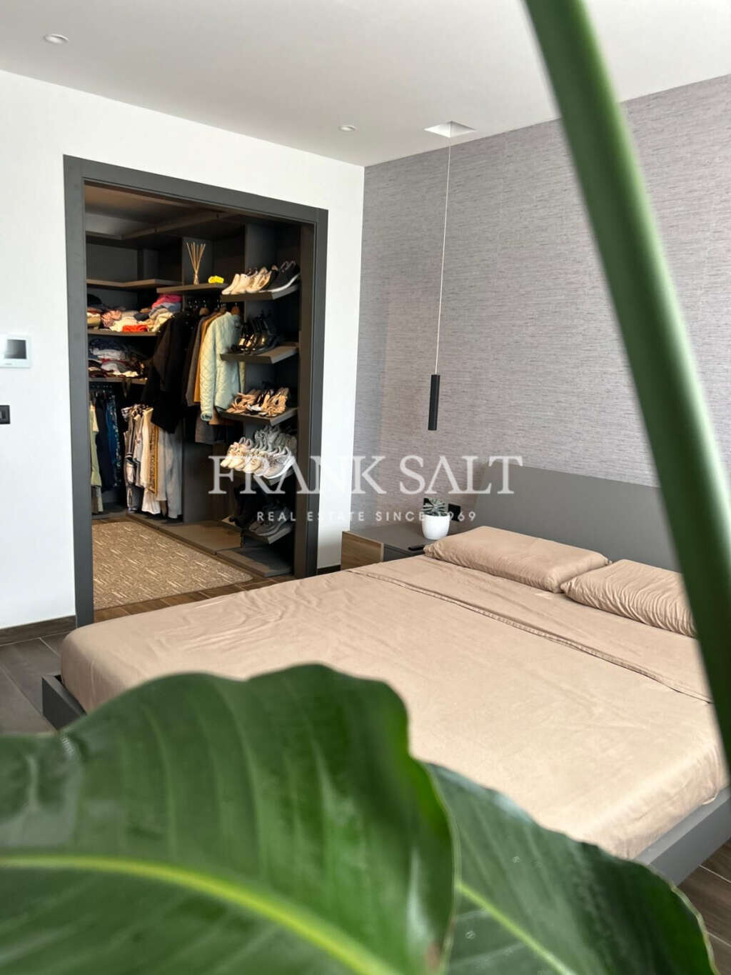 Attard, 3 Bedrooms Bedrooms, ,2 BathroomsBathrooms,For Sale,FRSA-925297