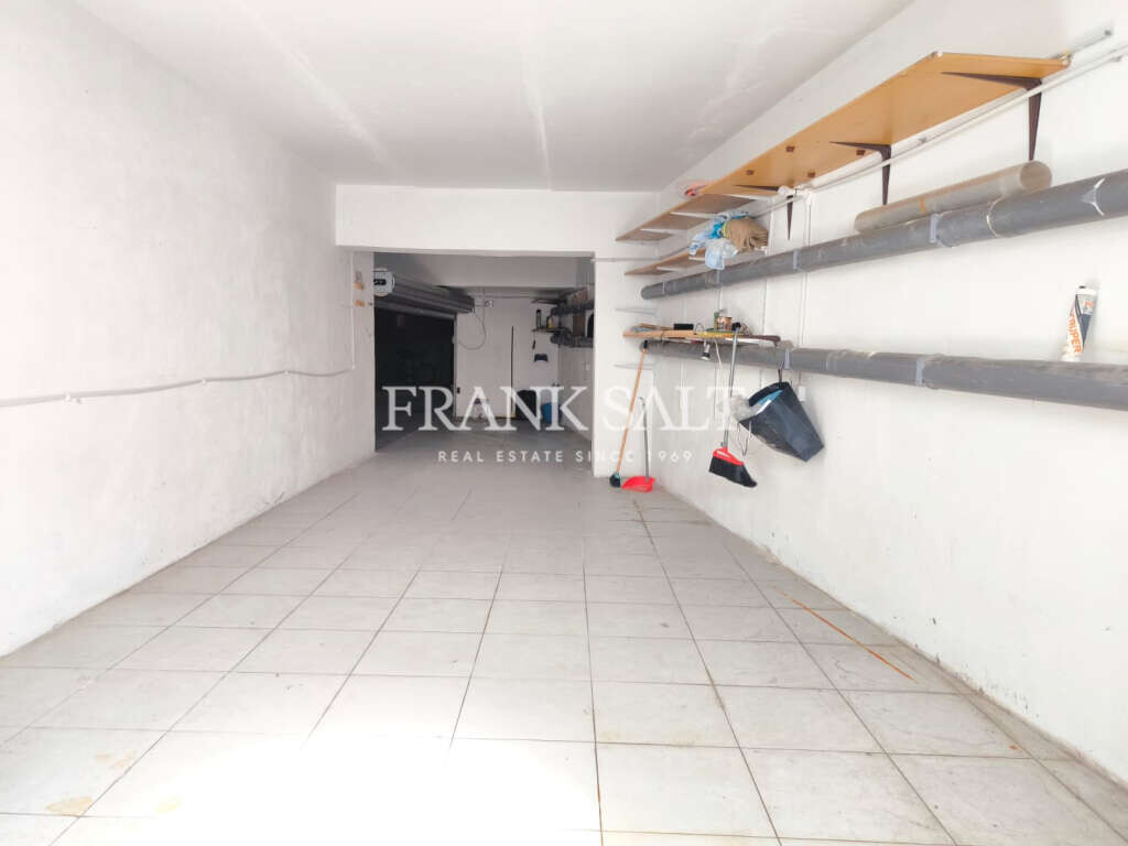 Zabbar, 2 Bedrooms Bedrooms, ,2 BathroomsBathrooms,For Sale,FRSA-427902