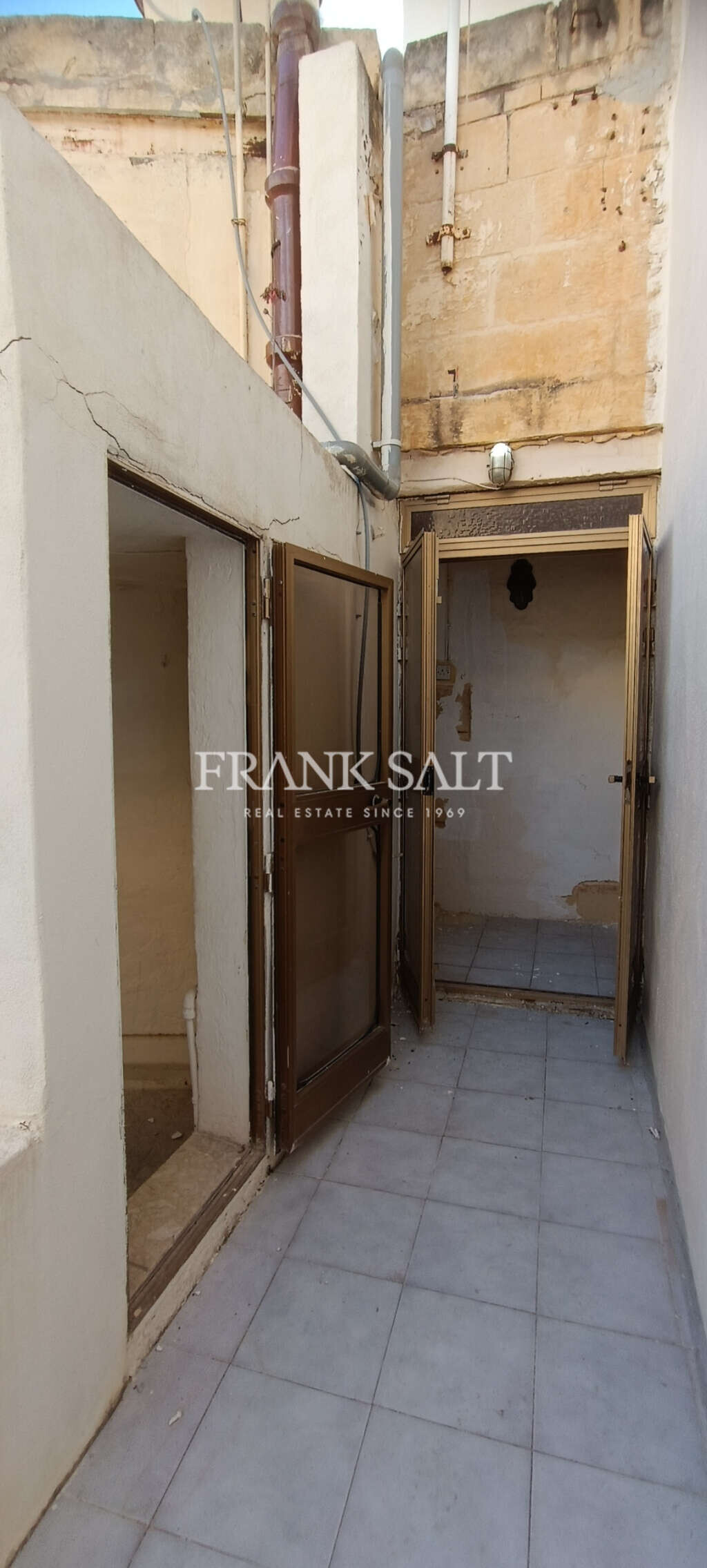 Qormi, 3 Bedrooms Bedrooms, ,1 BathroomBathrooms,For Sale,FRSA-925289