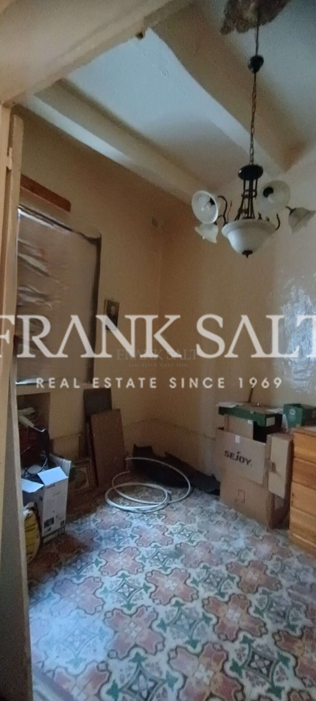 Qormi, 3 Bedrooms Bedrooms, ,1 BathroomBathrooms,For Sale,FRSA-925289