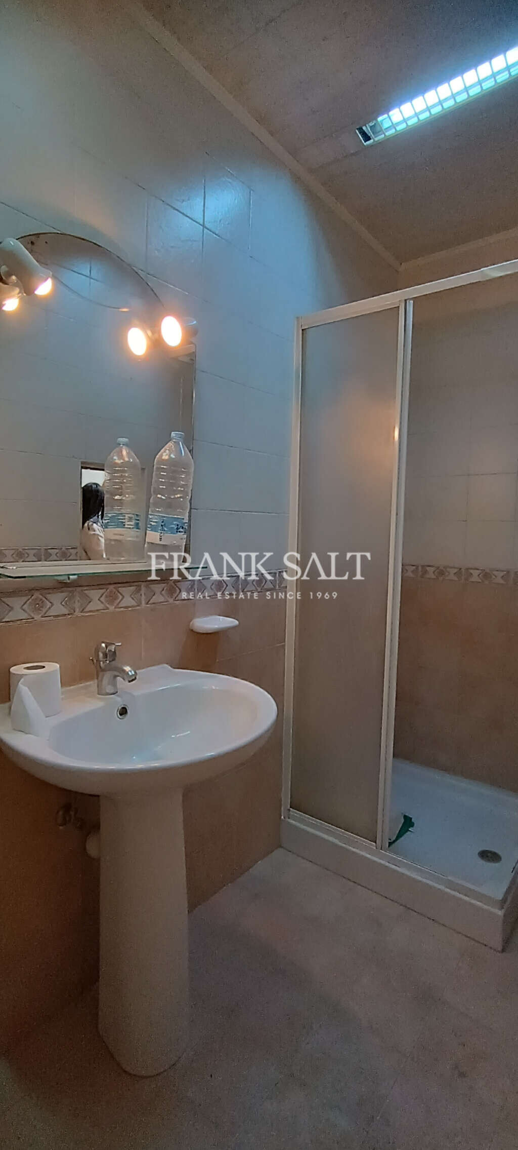 Qormi, 3 Bedrooms Bedrooms, ,1 BathroomBathrooms,For Sale,FRSA-925289