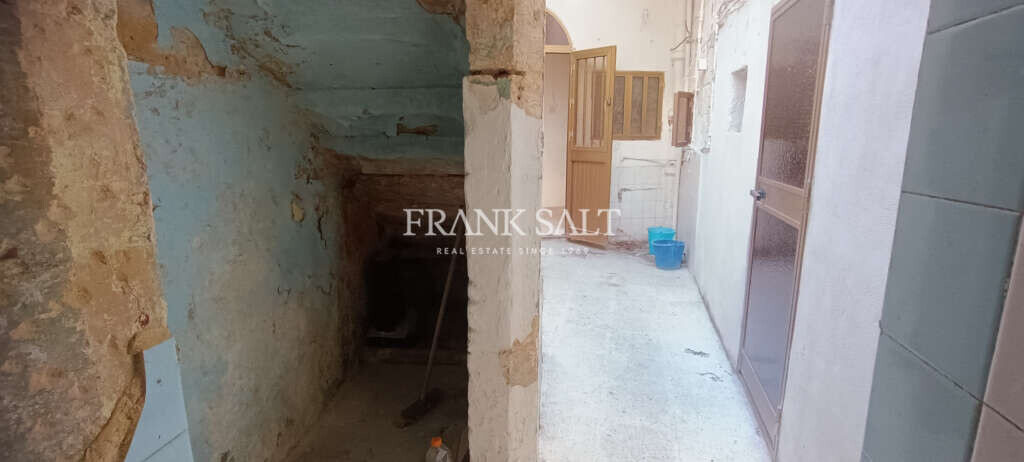 Qormi, 3 Bedrooms Bedrooms, ,1 BathroomBathrooms,For Sale,FRSA-925289