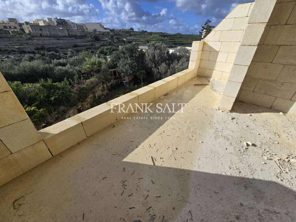 Munxar, Gozo, 3 Bedrooms Bedrooms, ,1 BathroomBathrooms,For Sale,FRSA-925252