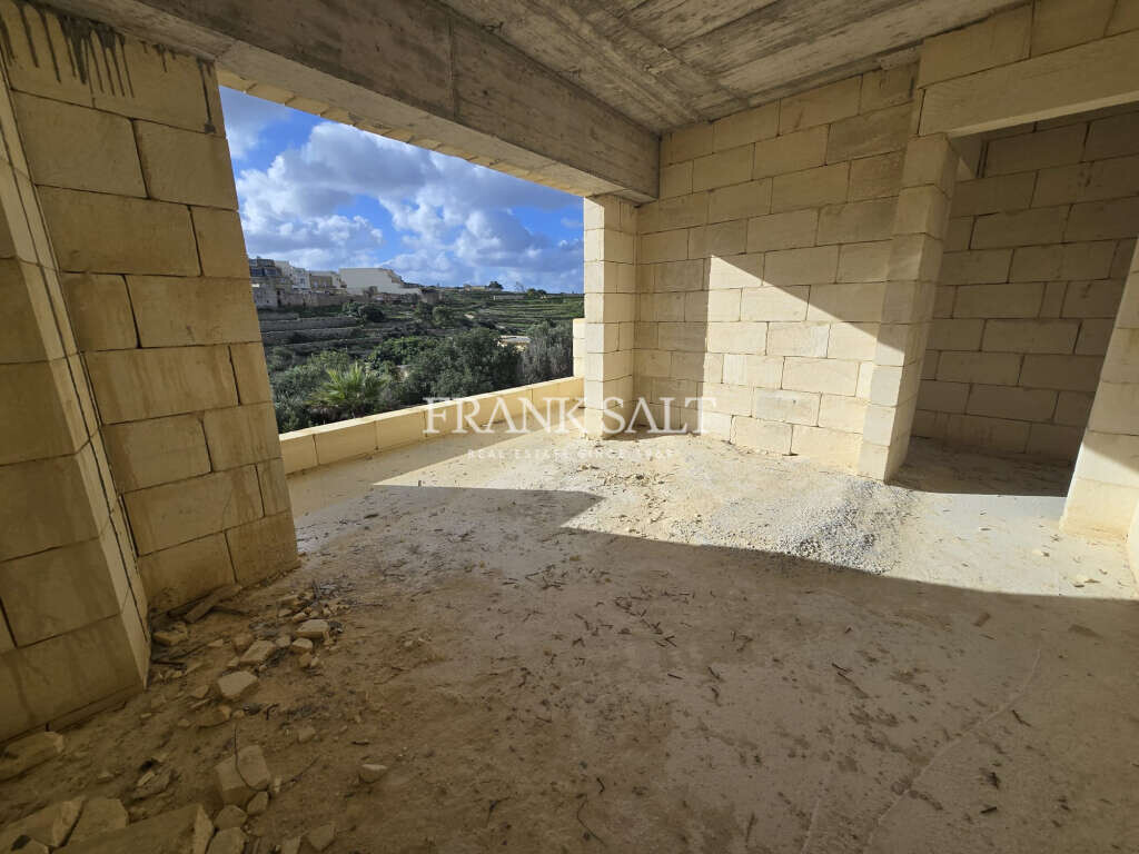Munxar, Gozo, 3 Bedrooms Bedrooms, ,1 BathroomBathrooms,For Sale,FRSA-925252