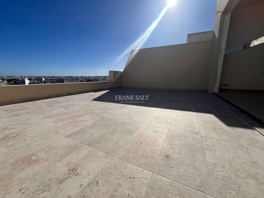 Mosta, 3 Bedrooms Bedrooms, ,2 BathroomsBathrooms,For Sale,FRSA-925277