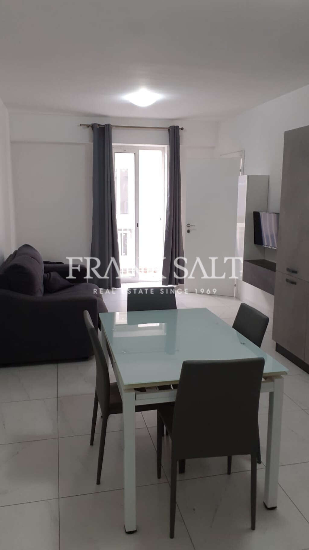Gzira, 1 Bedroom Bedrooms, ,For Sale,FRSA-925263