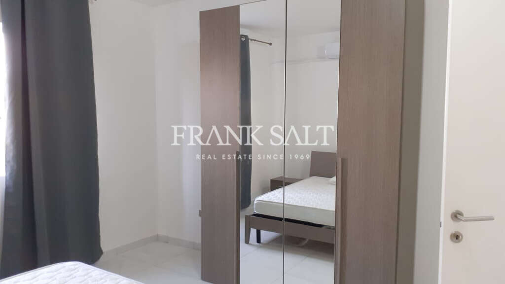 Gzira, 1 Bedroom Bedrooms, ,For Sale,FRSA-925263