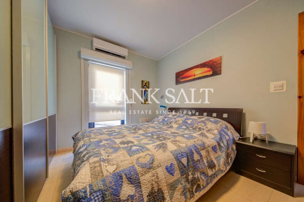 Xghajra, 2 Bedrooms Bedrooms, ,1 BathroomBathrooms,For Sale,FRSA-924492