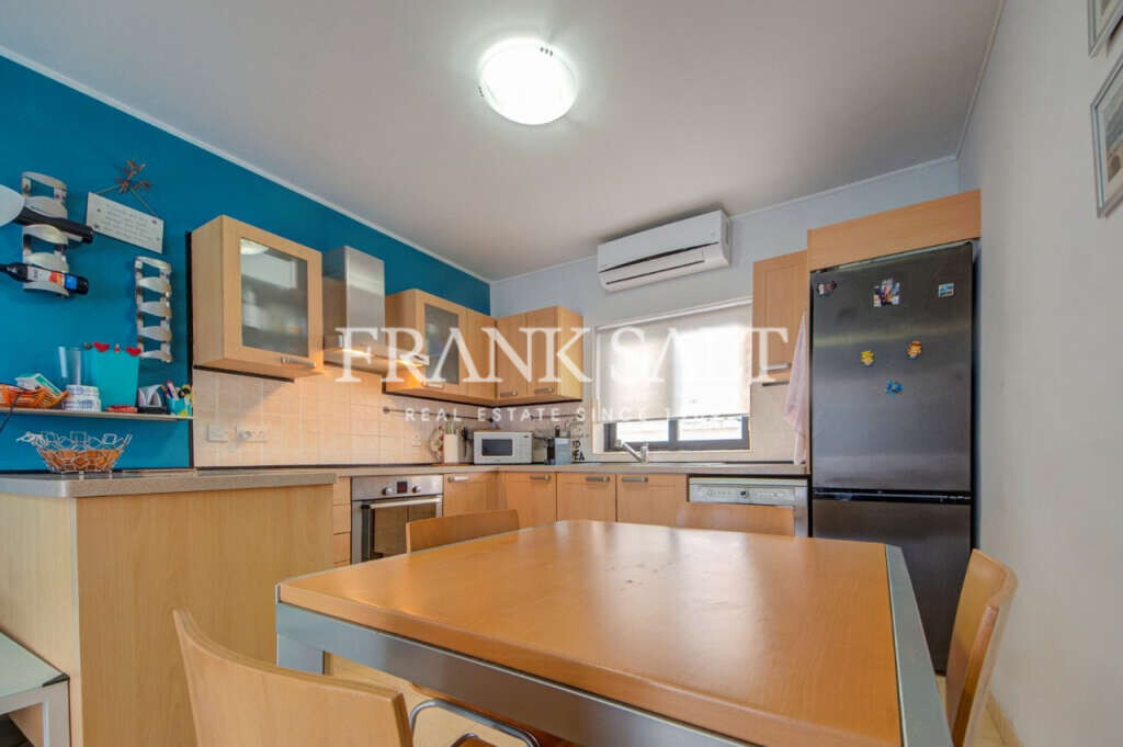 Xghajra, 2 Bedrooms Bedrooms, ,1 BathroomBathrooms,For Sale,FRSA-924492