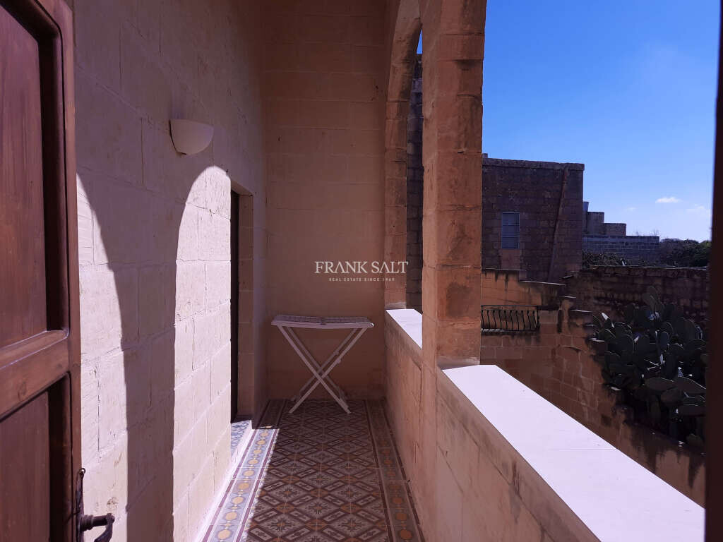 Xaghra, Gozo, 3 Bedrooms Bedrooms, ,For Sale,FRSA-160100