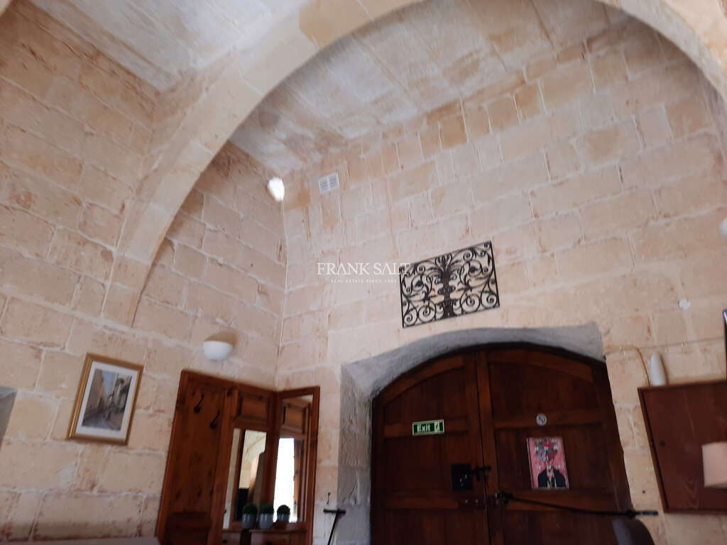 Xaghra, Gozo, 3 Bedrooms Bedrooms, ,For Sale,FRSA-160100