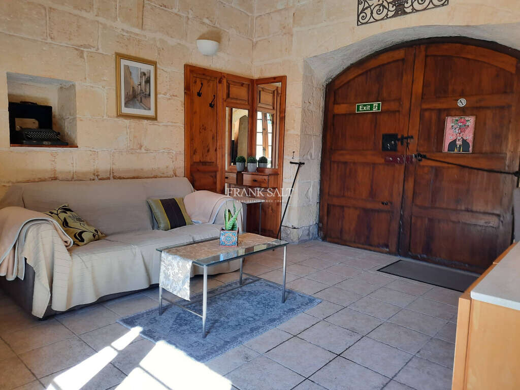 Xaghra, Gozo, 3 Bedrooms Bedrooms, ,For Sale,FRSA-160100