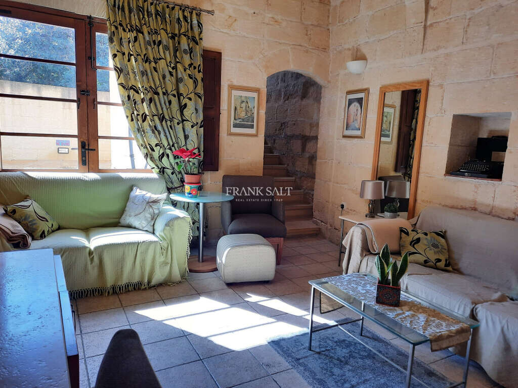 Xaghra, Gozo, 3 Bedrooms Bedrooms, ,For Sale,FRSA-160100