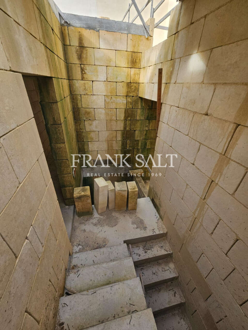 Sannat, Gozo, 2 Bedrooms Bedrooms, ,1 BathroomBathrooms,For Sale,FRSA-921872