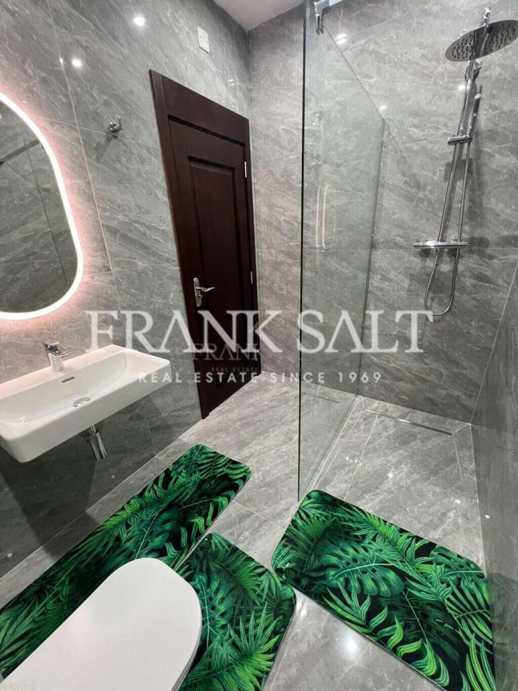 Luqa, 3 Bedrooms Bedrooms, ,1 BathroomBathrooms,For Sale,FRSA-419473