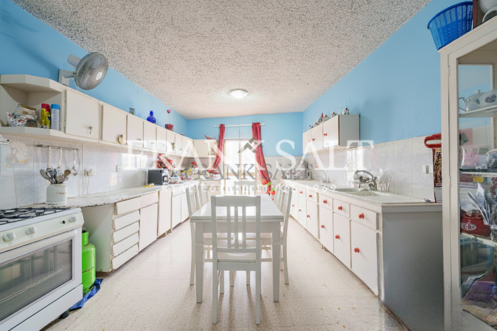 Kalkara, 4 Bedrooms Bedrooms, ,1 BathroomBathrooms,For Sale,FRSA-924723