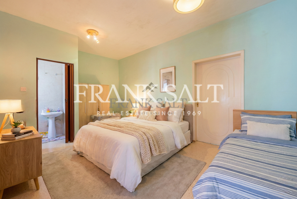 Kalkara, 4 Bedrooms Bedrooms, ,1 BathroomBathrooms,For Sale,FRSA-924723