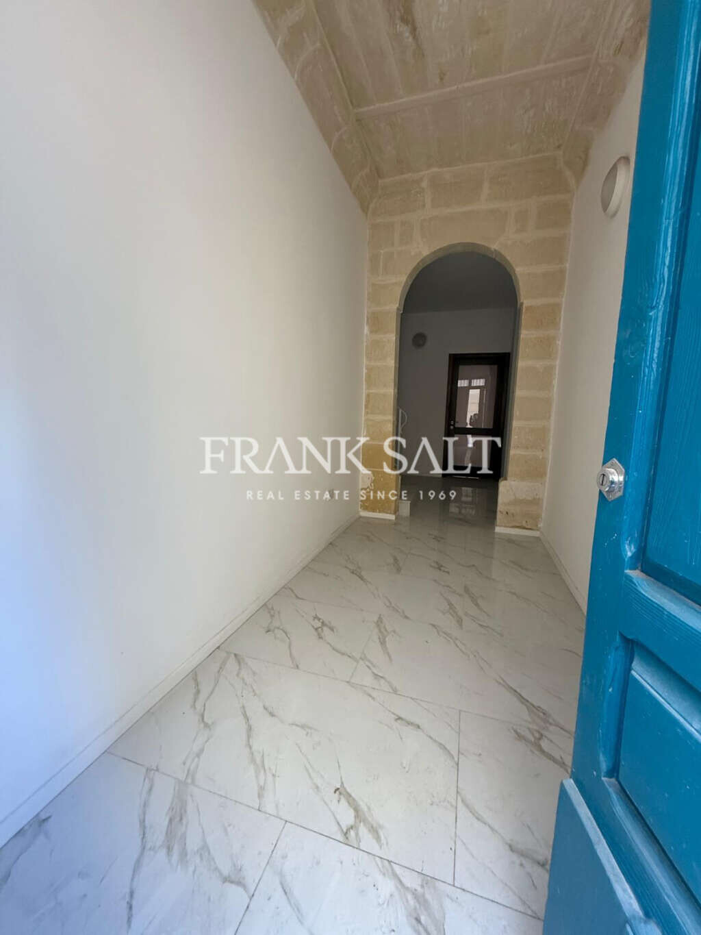 Marsalforn, Gozo, 1 Bedroom Bedrooms, ,For Sale,FRSA-924875