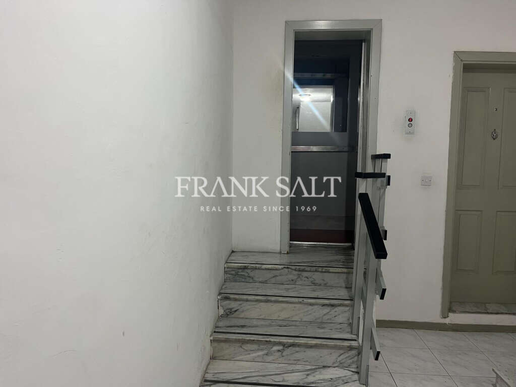 Msida, 1 Bedroom Bedrooms, ,1 BathroomBathrooms,For Sale,FRSA-924852