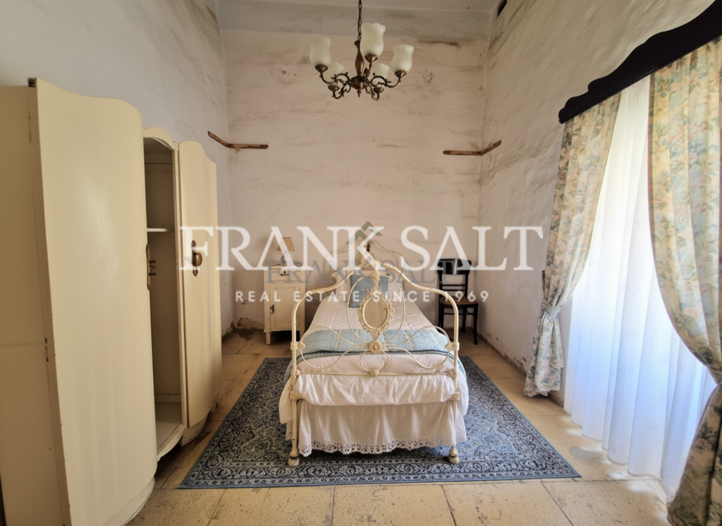 Mosta, 2 Bedrooms Bedrooms, ,1 BathroomBathrooms,For Sale,FRSA-924204