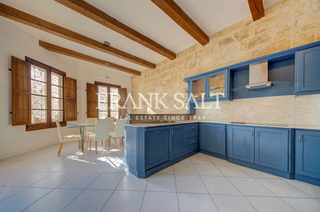 Balzan, 4 Bedrooms Bedrooms, ,3 BathroomsBathrooms,For Sale,FRSA-911845
