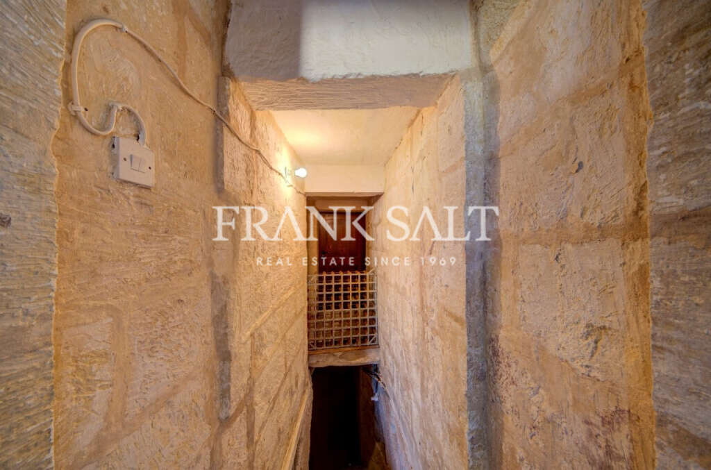 Balzan, 4 Bedrooms Bedrooms, ,3 BathroomsBathrooms,For Sale,FRSA-911845