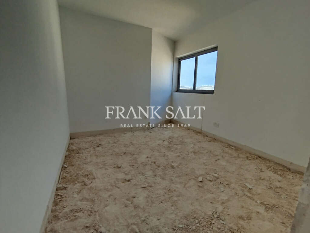 Mosta, 3 Bedrooms Bedrooms, ,2 BathroomsBathrooms,For Sale,FRSA-924481