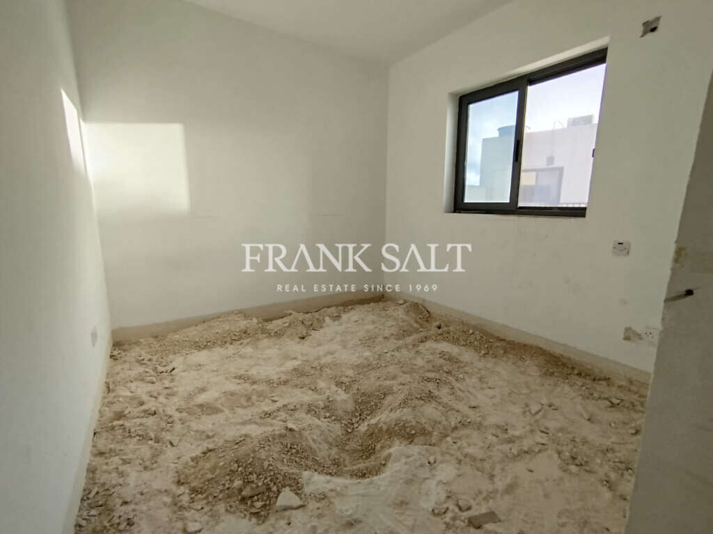 Mosta, 3 Bedrooms Bedrooms, ,2 BathroomsBathrooms,For Sale,FRSA-924481