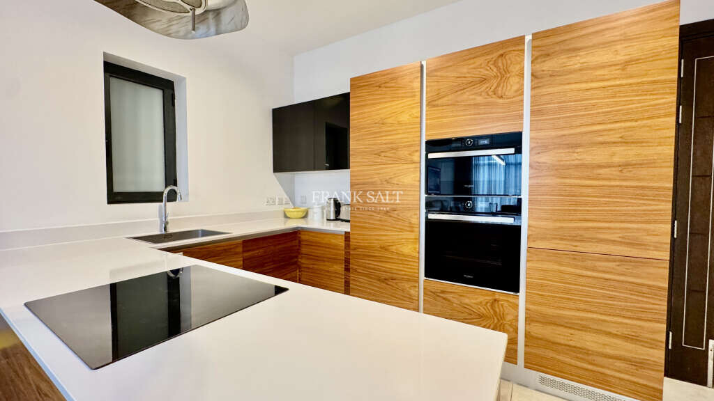 Pender Gardens, 1 Bedroom Bedrooms, ,For Sale,FRSA-924730