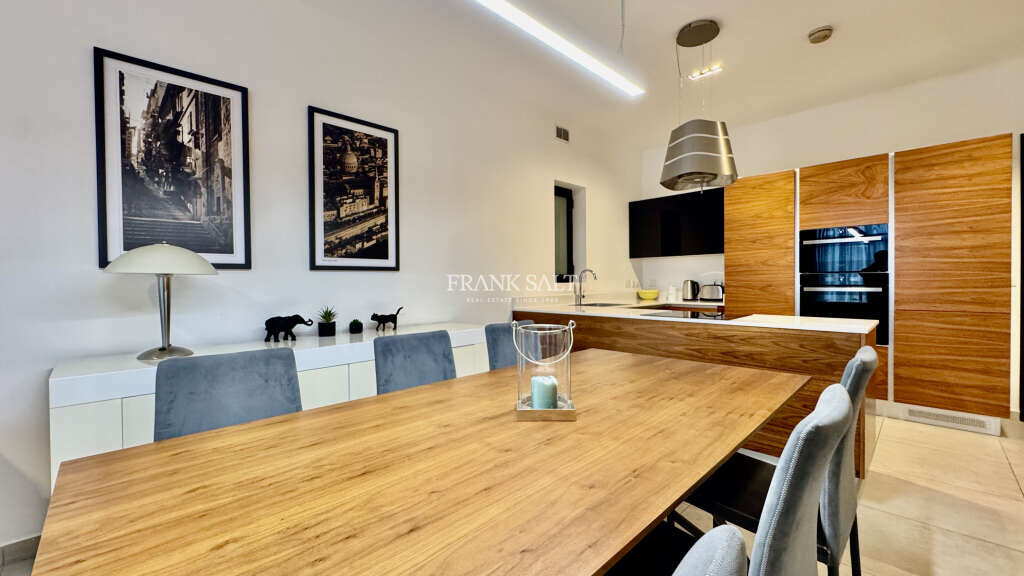 Pender Gardens, 1 Bedroom Bedrooms, ,For Sale,FRSA-924730