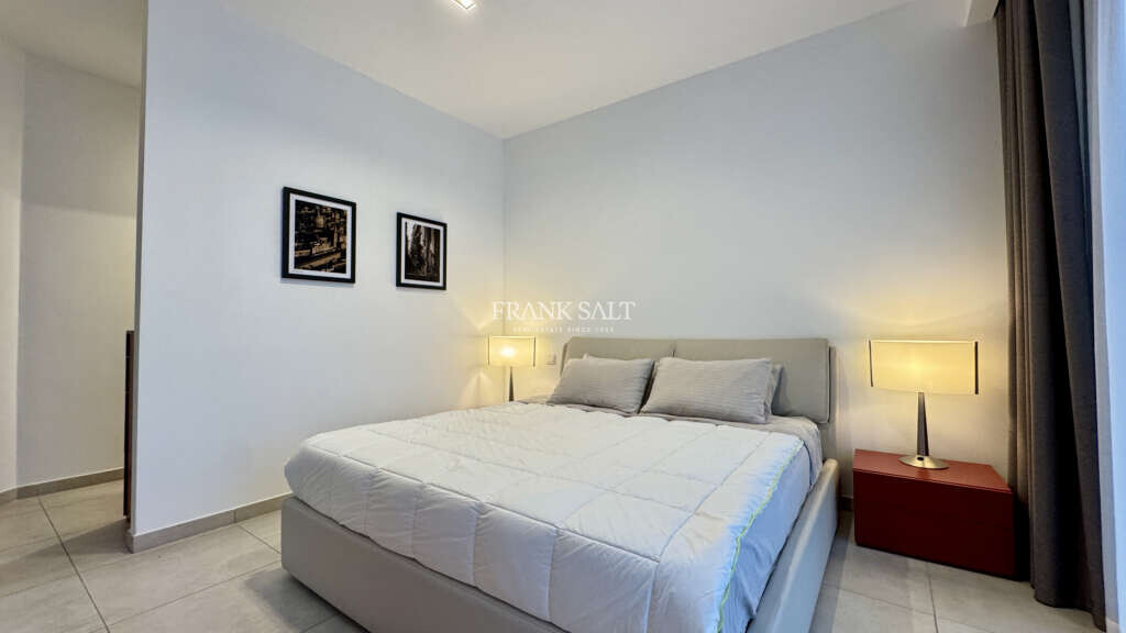 Pender Gardens, 1 Bedroom Bedrooms, ,For Sale,FRSA-924730