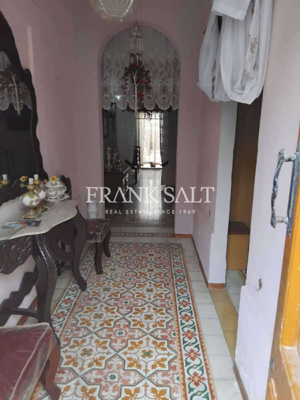 Birzebbugia, 3 Bedrooms Bedrooms, ,1 BathroomBathrooms,For Sale,FRSA-924830