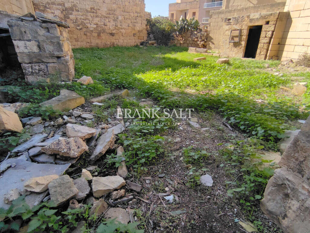 Zurrieq, 4 Bedrooms Bedrooms, ,2 BathroomsBathrooms,For Sale,FRSA-621282