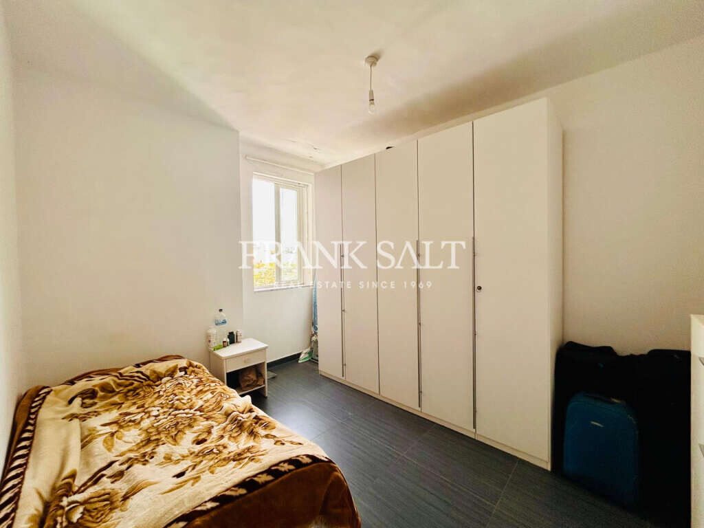 St Julians, 3 Bedrooms Bedrooms, ,1 BathroomBathrooms,For Sale,FRSA-924681