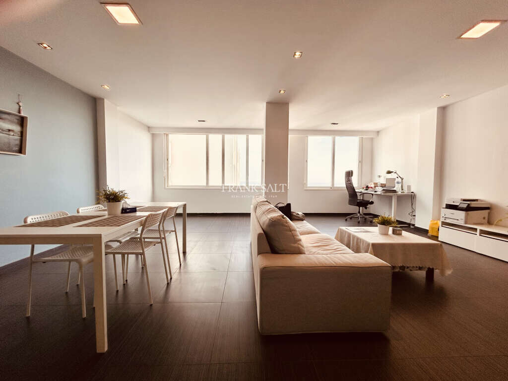 St Julians, 3 Bedrooms Bedrooms, ,1 BathroomBathrooms,For Sale,FRSA-924681