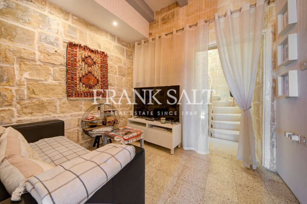 Cospicua, 2 Bedrooms Bedrooms, ,1 BathroomBathrooms,For Sale,FRSA-924024