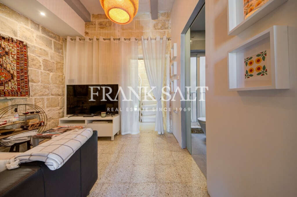 Cospicua, 2 Bedrooms Bedrooms, ,1 BathroomBathrooms,For Sale,FRSA-924024