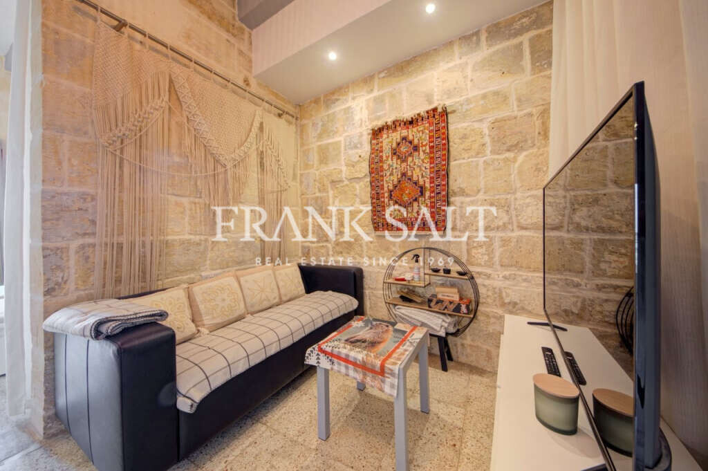 Cospicua, 2 Bedrooms Bedrooms, ,1 BathroomBathrooms,For Sale,FRSA-924024