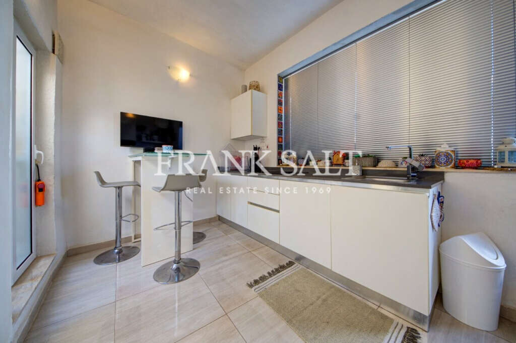 Cospicua, 2 Bedrooms Bedrooms, ,1 BathroomBathrooms,For Sale,FRSA-924024