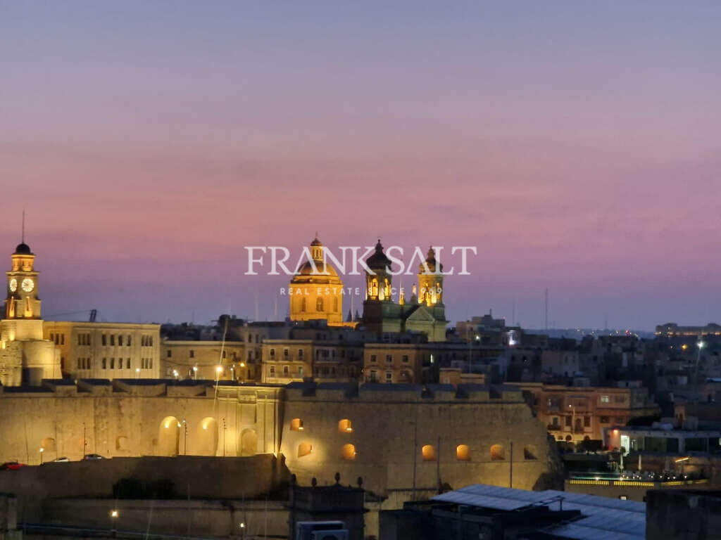 Cospicua, 2 Bedrooms Bedrooms, ,1 BathroomBathrooms,For Sale,FRSA-924024