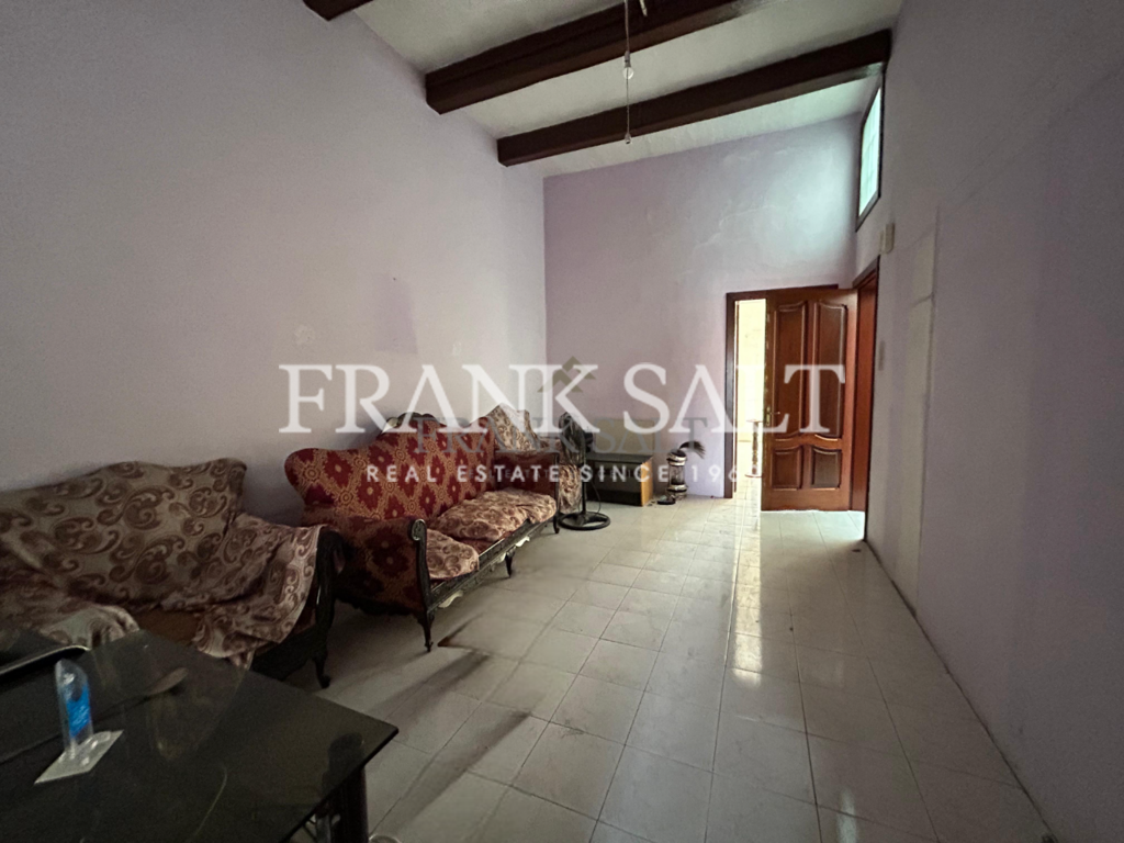 Hamrun, ,2 BathroomsBathrooms,For Sale,FRSA-924491