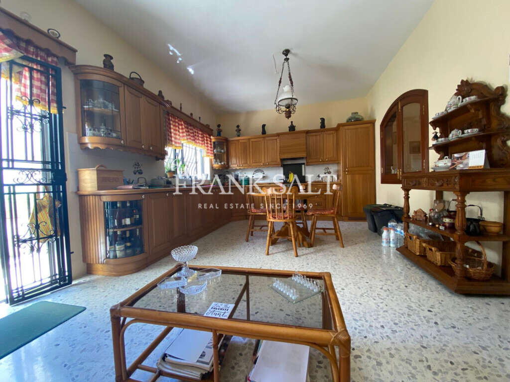 Tal-Ibrag, 3 Bedrooms Bedrooms, ,2 BathroomsBathrooms,For Sale,FRSA-450890