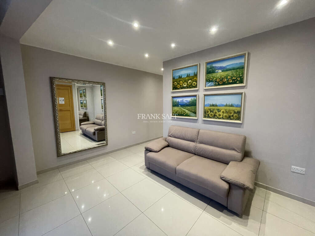 Marsaxlokk, 2 Bedrooms Bedrooms, ,For Sale,FRSA-924329