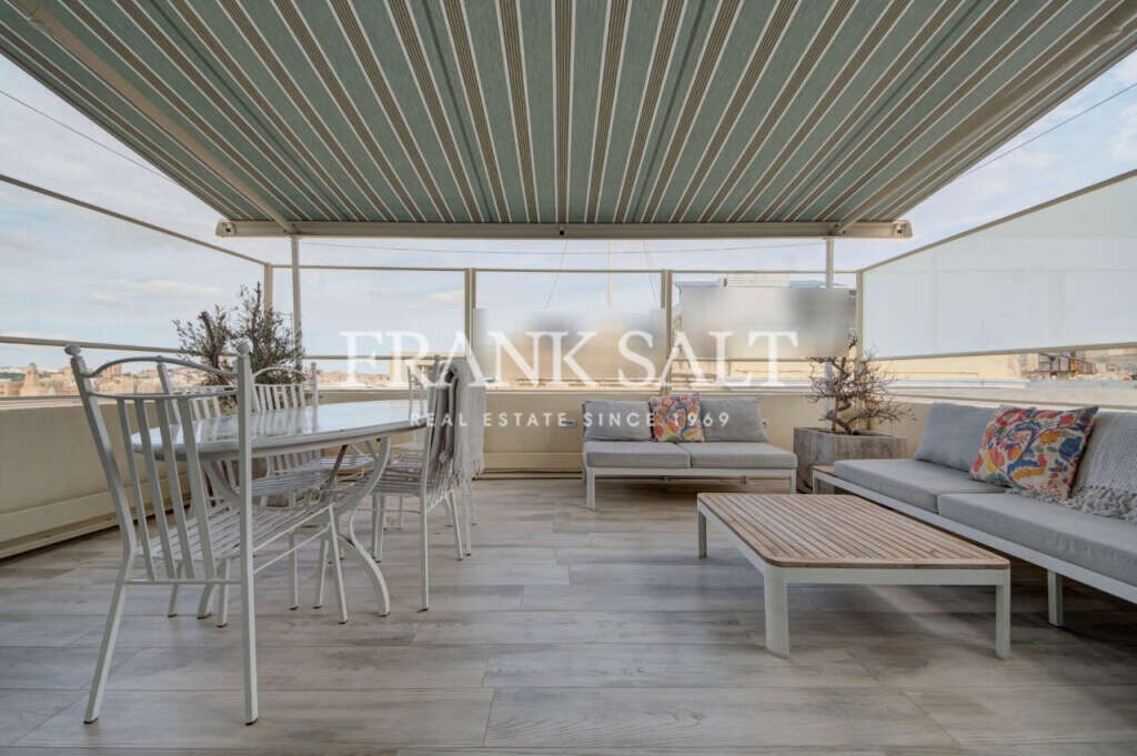 Cospicua, 3 Bedrooms Bedrooms, ,3 BathroomsBathrooms,For Sale,FRSA-924126