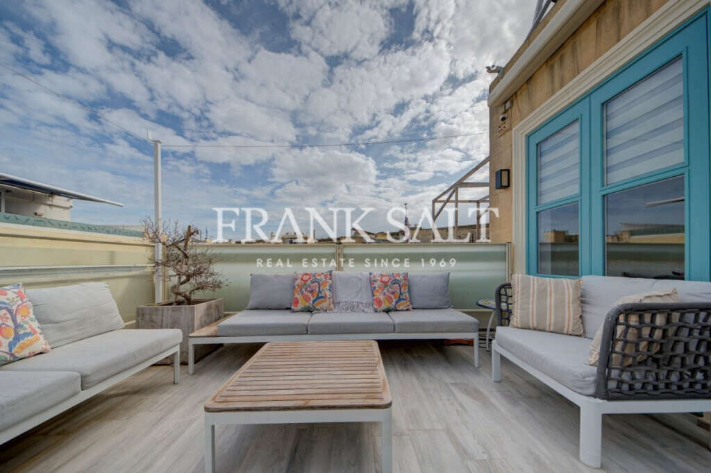 Cospicua, 3 Bedrooms Bedrooms, ,3 BathroomsBathrooms,For Sale,FRSA-924126