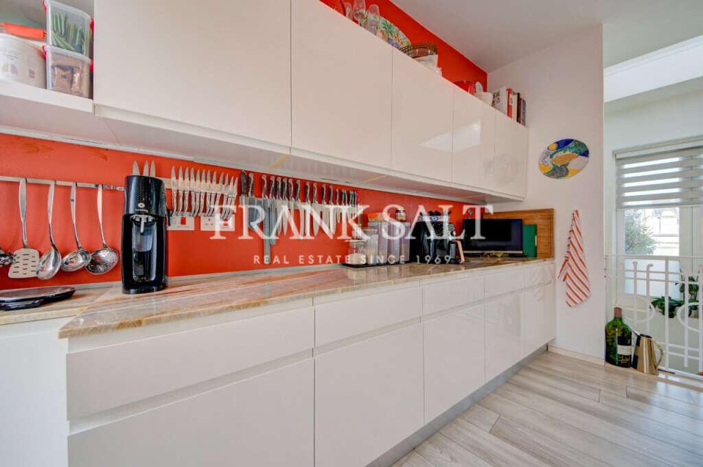 Cospicua, 3 Bedrooms Bedrooms, ,3 BathroomsBathrooms,For Sale,FRSA-924126