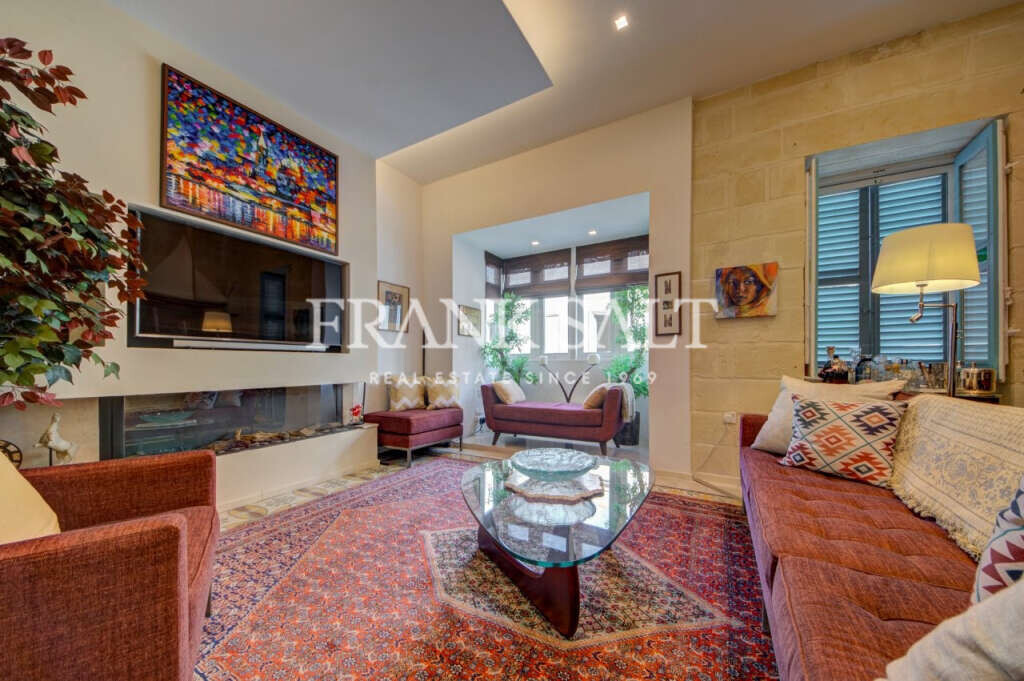 Cospicua, 3 Bedrooms Bedrooms, ,3 BathroomsBathrooms,For Sale,FRSA-924126