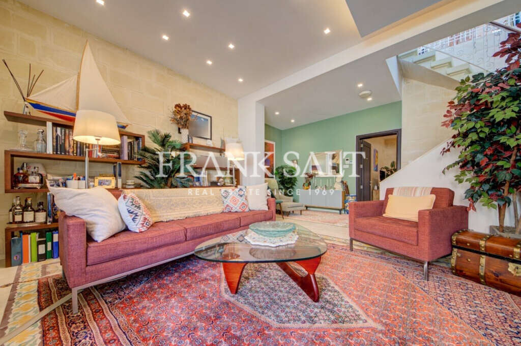 Cospicua, 3 Bedrooms Bedrooms, ,3 BathroomsBathrooms,For Sale,FRSA-924126