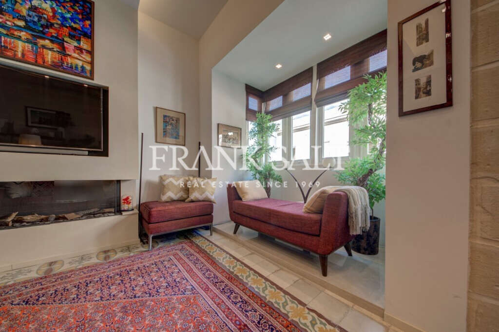 Cospicua, 3 Bedrooms Bedrooms, ,3 BathroomsBathrooms,For Sale,FRSA-924126